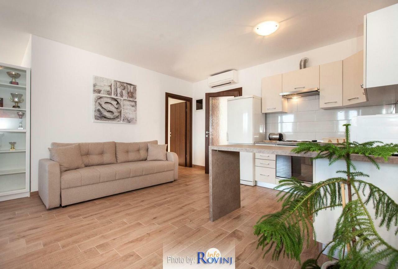 Ondina 2 Apartment Rovinj Exterior photo