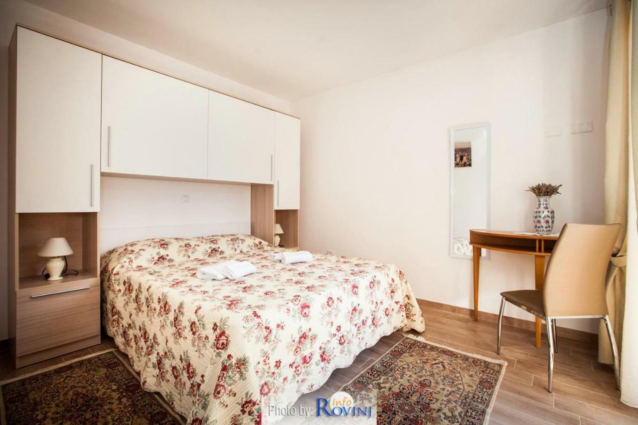 Ondina 2 Apartment Rovinj Exterior photo